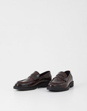 Alex M Loafer Dark Red Polished Leather | Mens Vagabond Shoemakers Loafers